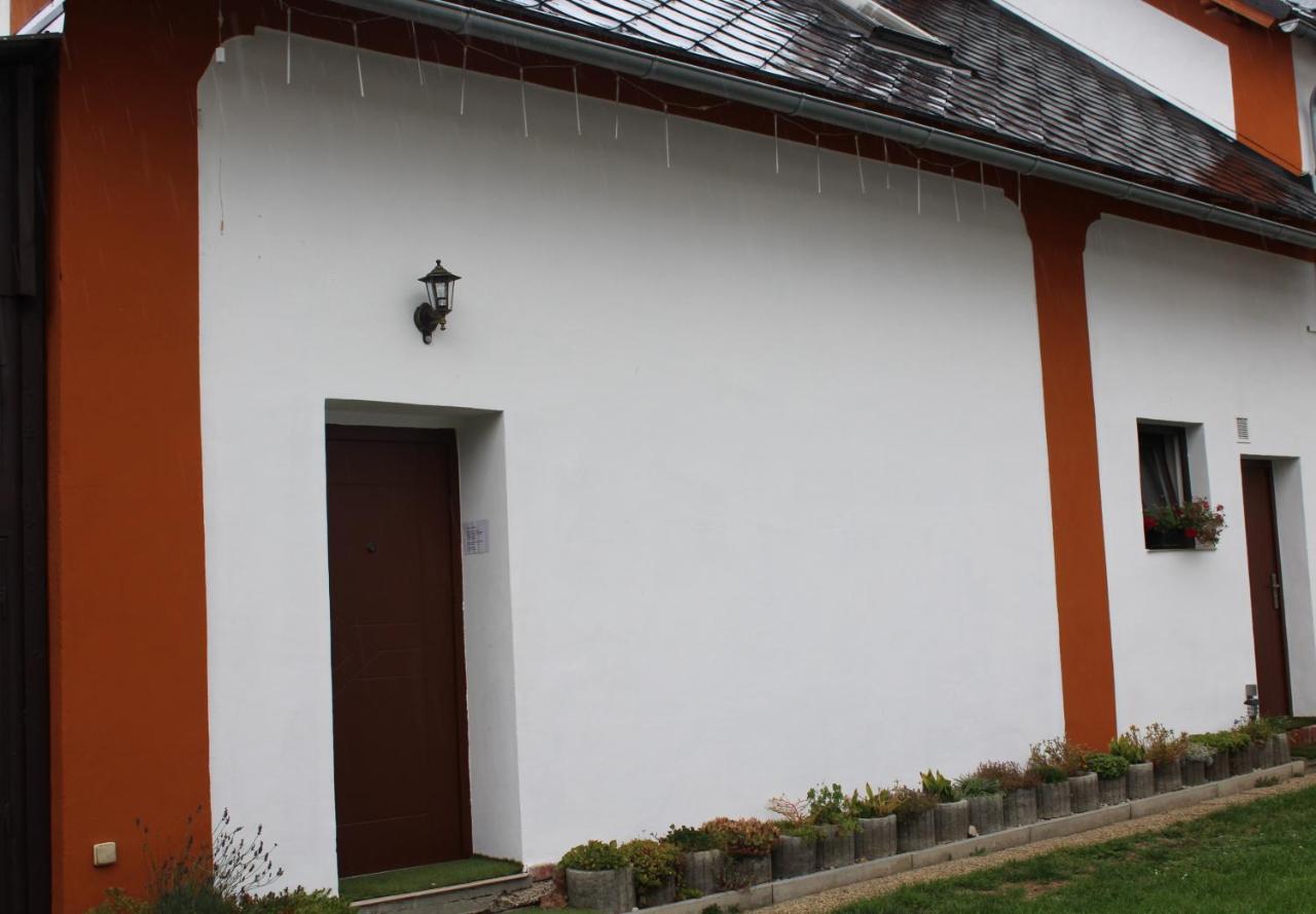 Apartman Rapotin, Jesenicka 296, 3Km Od Termalniho Parku Velke Losiny Luaran gambar