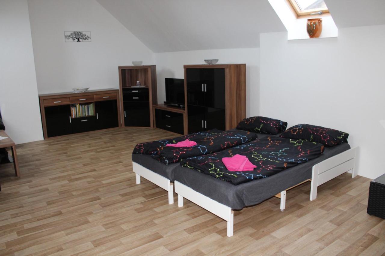 Apartman Rapotin, Jesenicka 296, 3Km Od Termalniho Parku Velke Losiny Luaran gambar